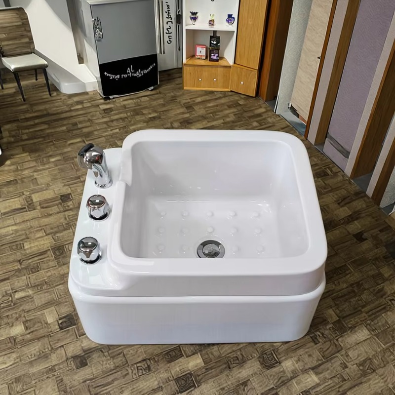 Spa & Wellness Komplex Bristol Royal * * * * - Baignoire de massage électrique portable pour