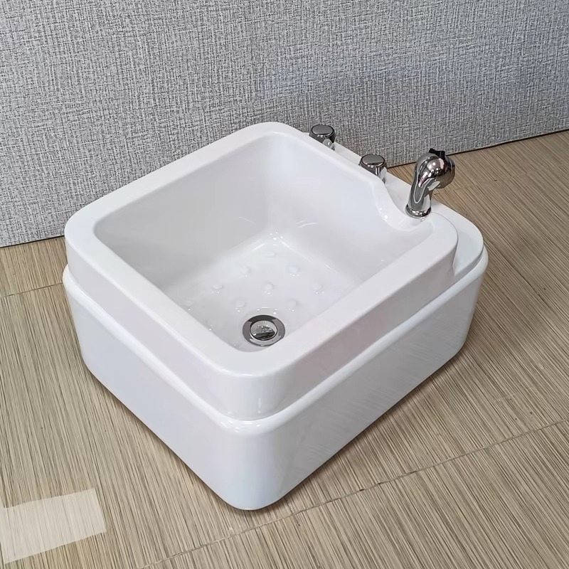 Baignoire de massage électriqu - Spa & Wellness Komplex Bristol Royal * * * * avis et prix